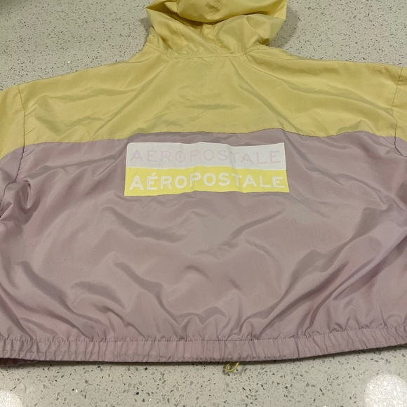 AEROPOSTALE Crop Large Women's Rain or Windbreaker Jacket Light Purple & Yellow - Picture 5 of 9